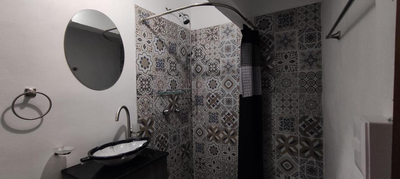 Leveli Coliving Hostal *